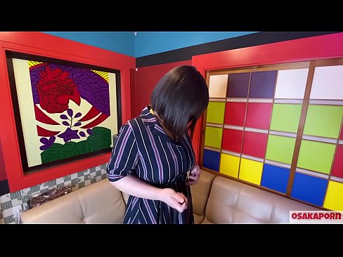 ❤️ Japansk sötnos med stora bröst onanerar med sexleksaker och får orgasm. Hon berättar i en intervju om sin knullupplevelse. Enorma bröst och hårig fitta som stönar högt. Osakaporn ☑ Pornvideo at porn sv.shadbase-xxx.ru